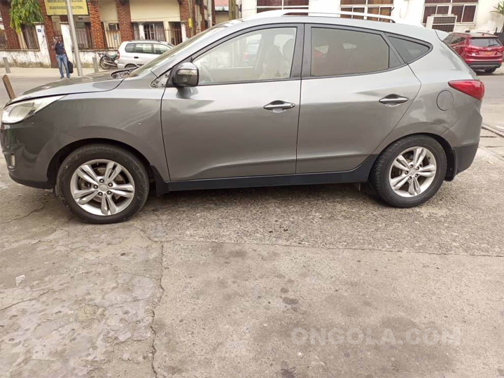 Hyundai x35 2013 à vendre - Douala