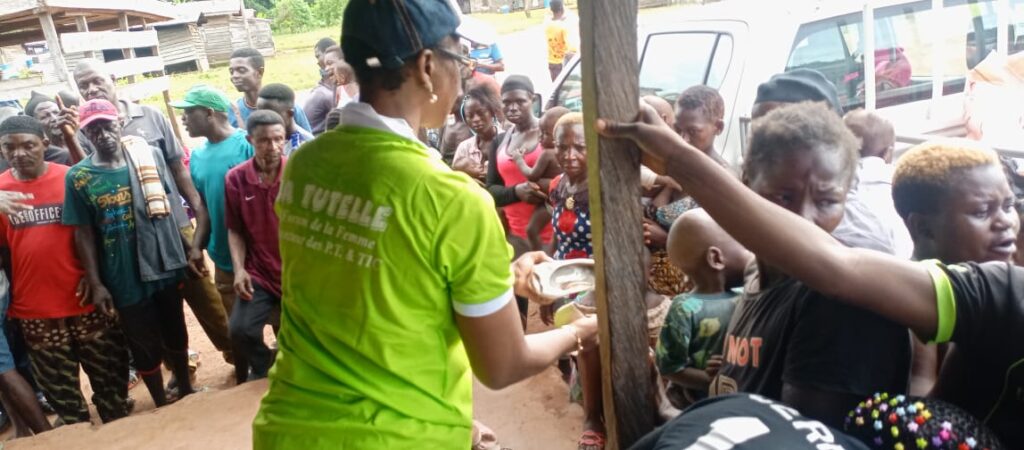 Cérémonie de remise des dons aux déplacés du NOSO