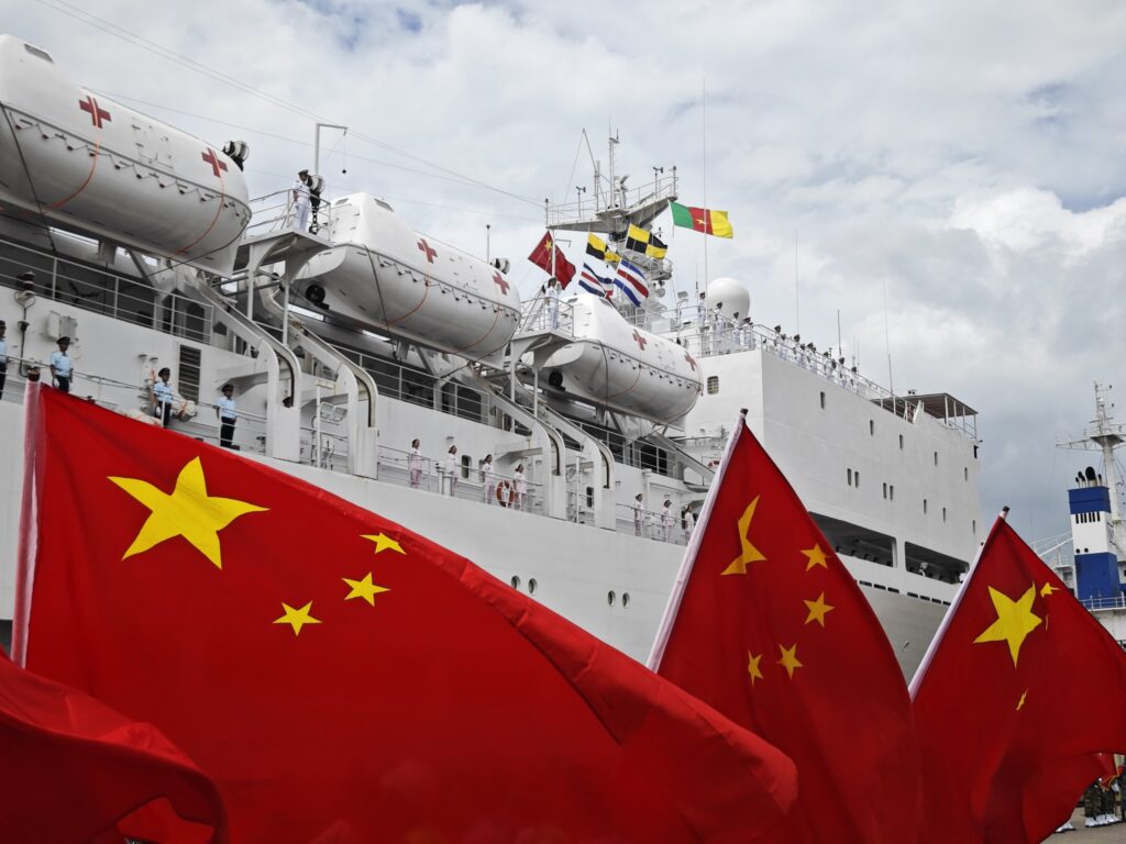 Fin de mission pour le « Navire-Hopital » chinois à Douala