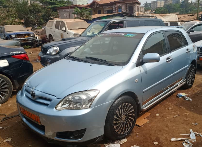 A Vendre - Toyota Corolla 115 - Yaoundé Cameroun