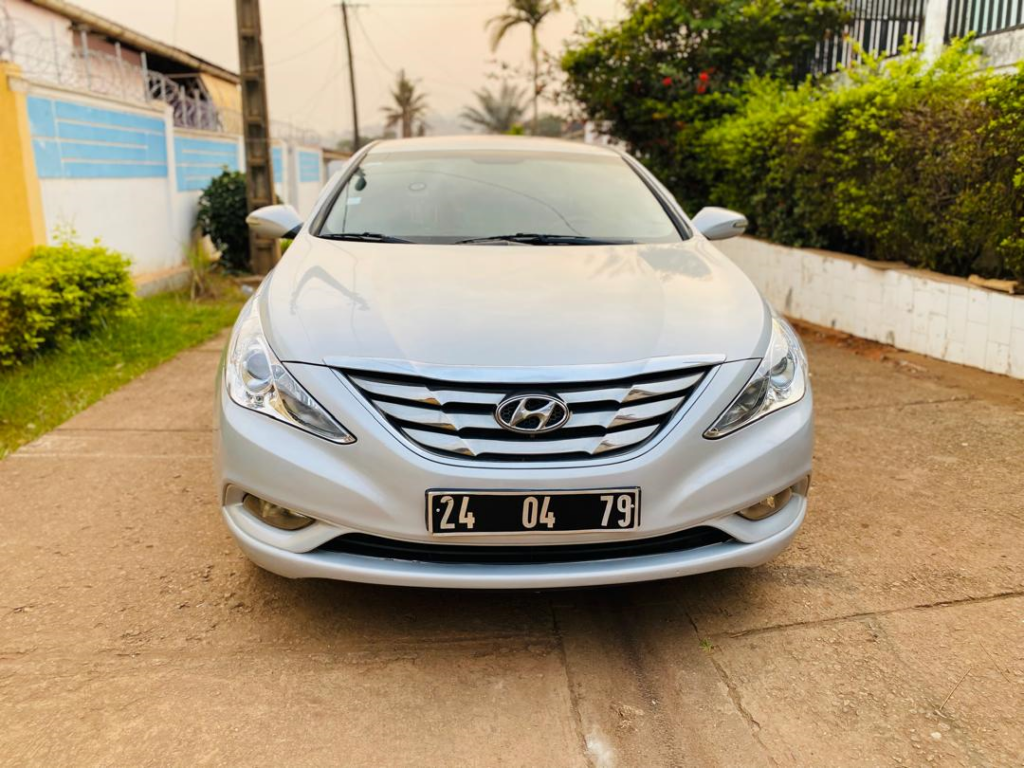 Hyundai Sonata année 2012 - Yaoundé Cameroun