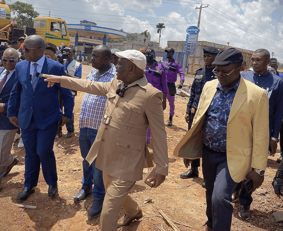 Le Préfet du Mfoundi visite la Commune de Yaoundé III