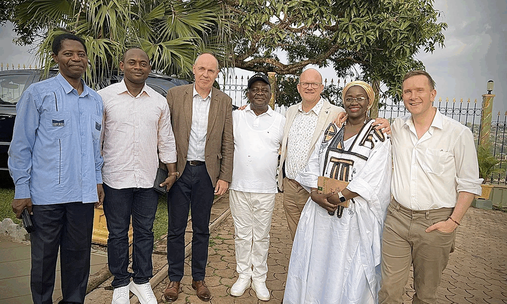Rencontre Diplomatique à la Résidence du Maire de Yaoundé III