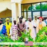 Coopération Cameroun-USA : John Robinson découvre le Cameroun
