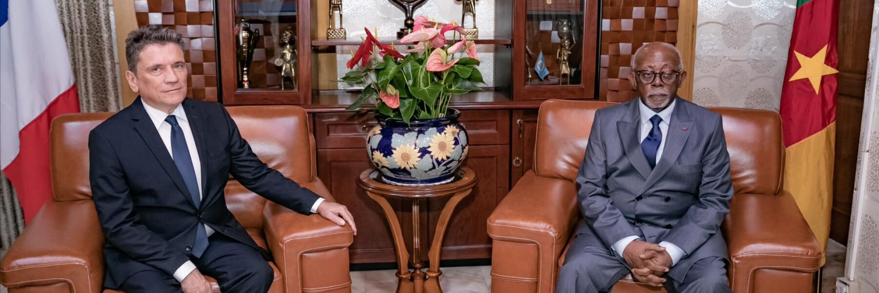 L'Ambassadeur désigné de France chez le MINREX