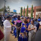 Les Cleaners de Yaoundé III reçoivent leur premier salaire