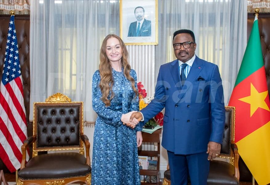Cameroun – USA : Madame Sarah Troutman reçue au MINREX