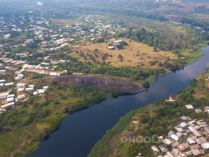 Complexe Touristique Ngbwa Ella — Mbalmayo, Cameroun